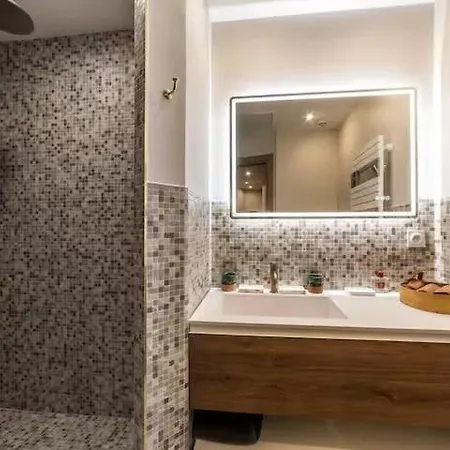 Apartman Le Petit - T3 De Grand Standing Au Vieux - Sauna Lyon